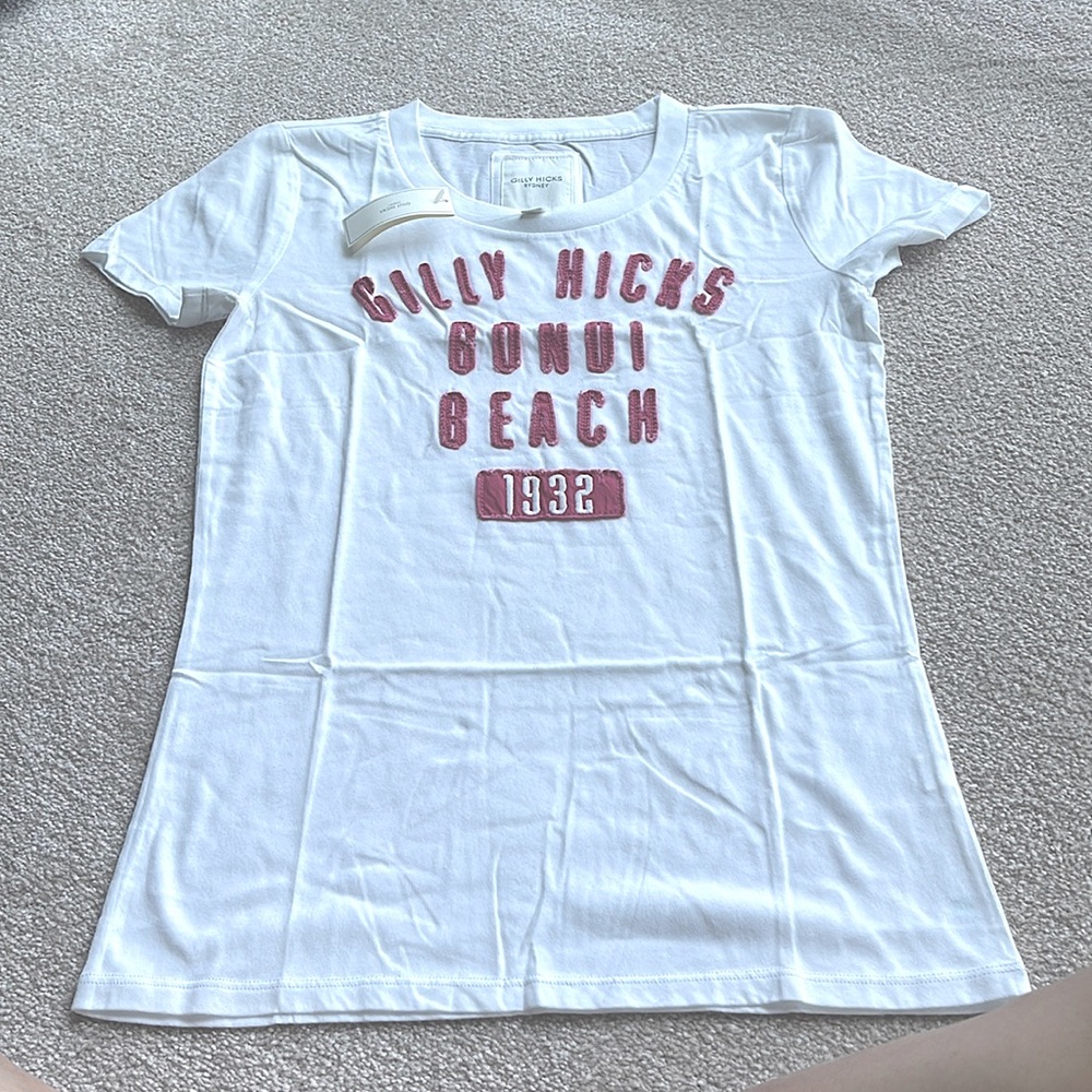 Brand New Gilly Hicks T-shirt